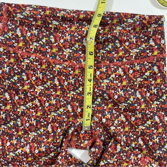 Outdoor Voices Sweat Tech Floral Leggings - Picture 6 of 9